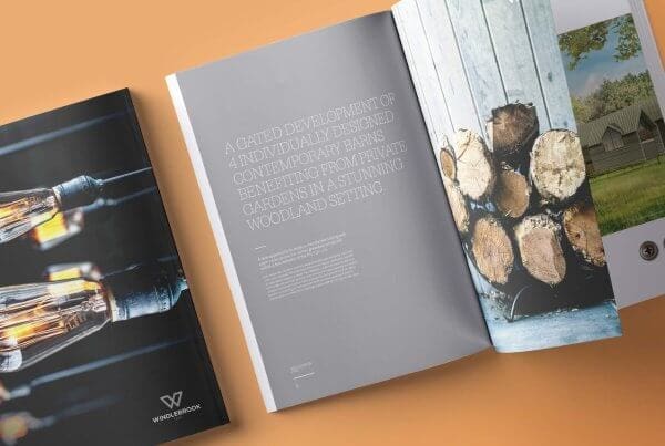 Discover the pros and cons of printed vs online brochures to choose the right one for your evolving marketing needs.